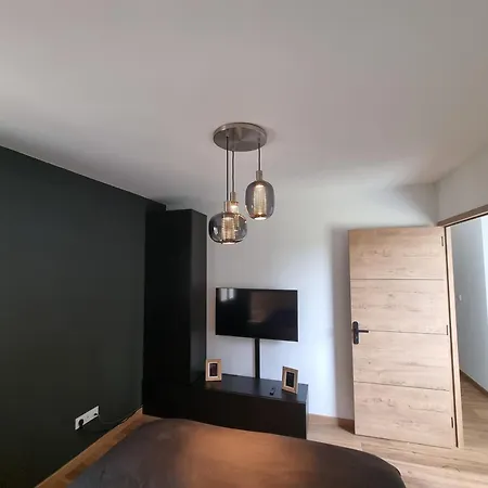 Maison 2 Avec Exterieur Et Jacuzzi