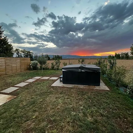 Maison 2 Avec Exterieur Et Jacuzzi * Bourg-les-Valence